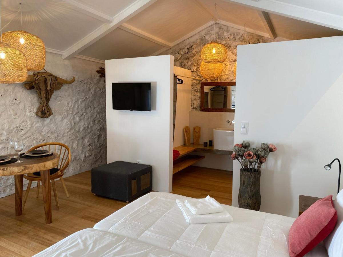 Luzz Me - Casas De Santa Barbara Apartment ภายนอก รูปภาพ